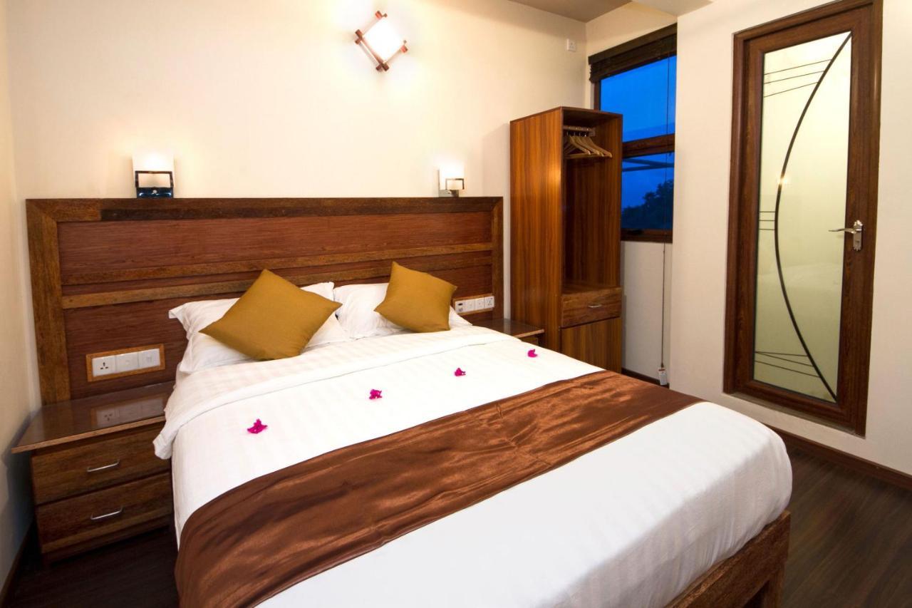 Hotel Tropic Tree Maldives Gulhi Exterior foto