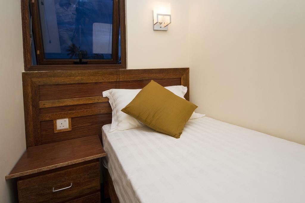 Hotel Tropic Tree Maldives Gulhi Habitación foto